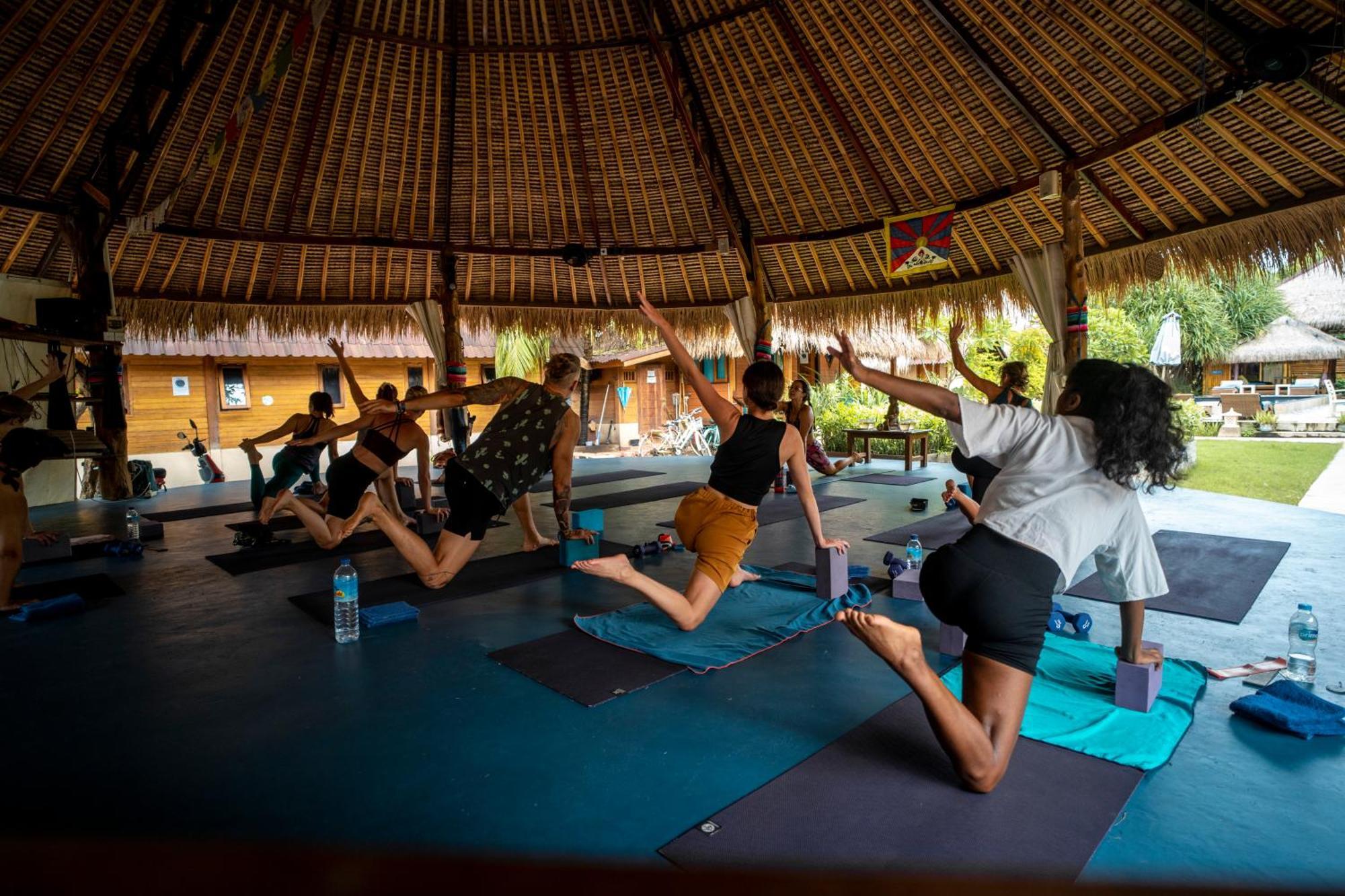 H2O Peaceful Yoga Resort ギリ・アイル エクステリア 写真
